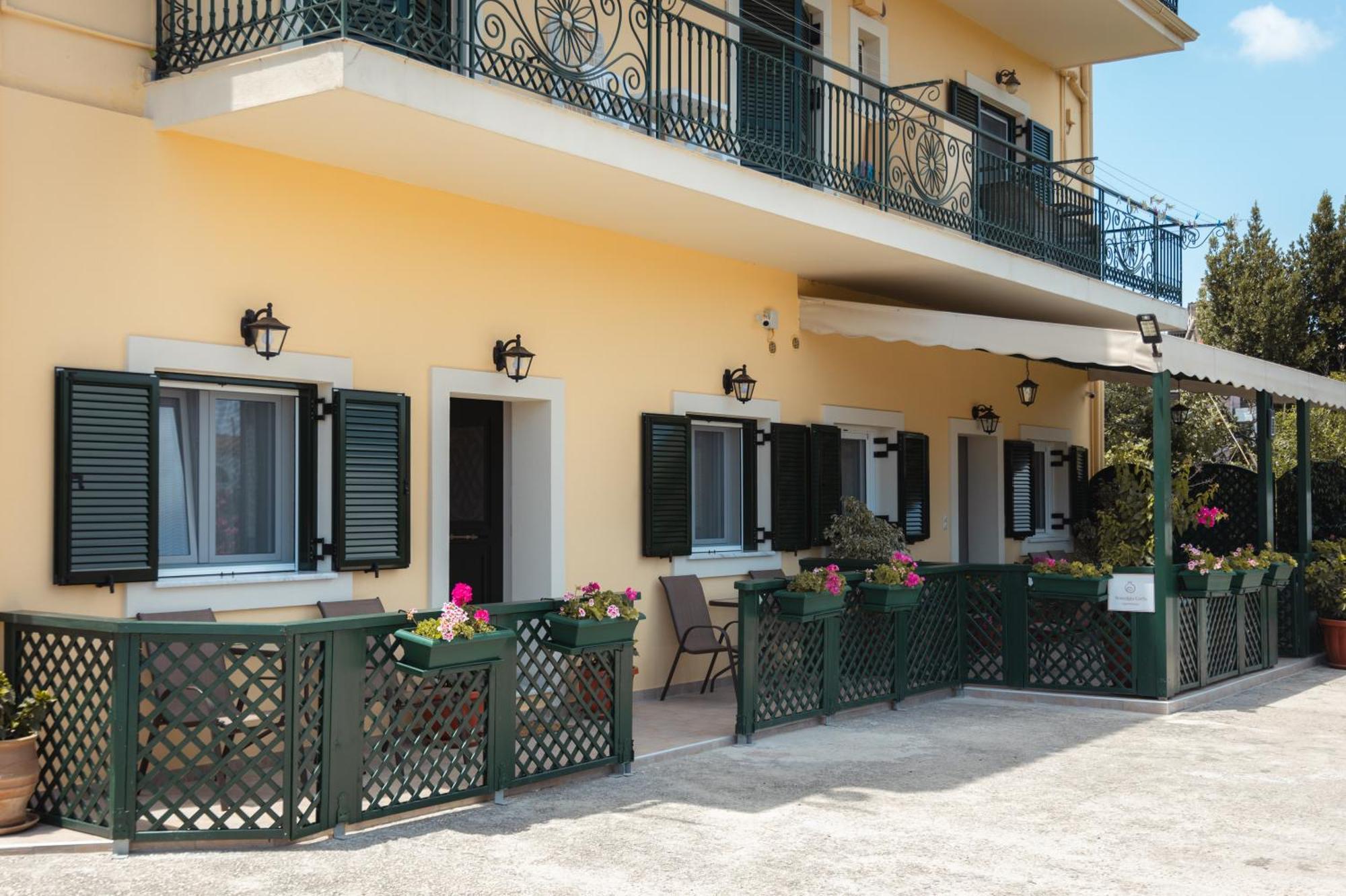 Nostalgia Corfu Town Apartments Eksteriør bilde